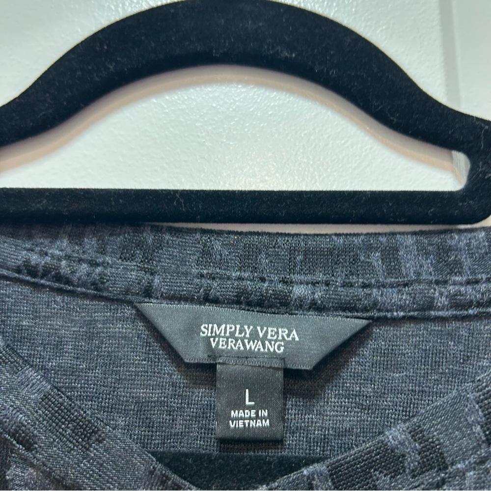 Simply Vera Vera Wang Womens Top Gray Long Sleeve Knit Size Large - Picture 16 of 16